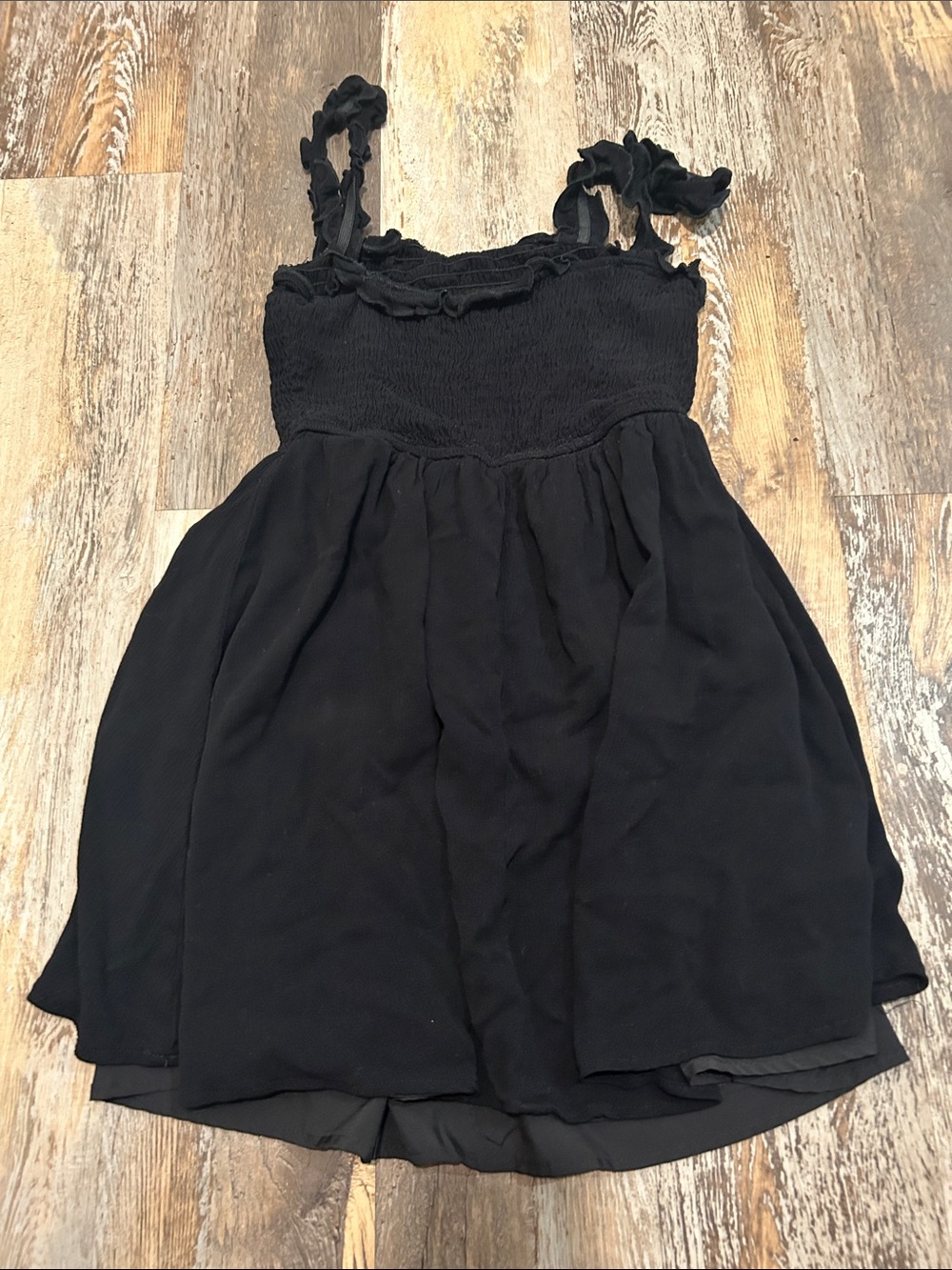SHEIN Black Sleeveless Ruffle Bodice Mini Dress